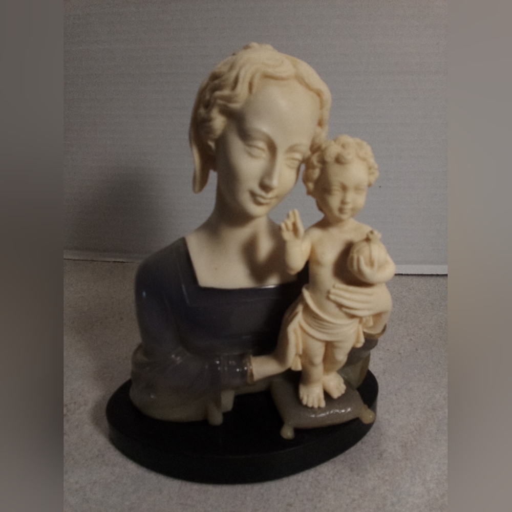 Vintage Bianchi Mother And Child Resin Sculpture 1960's